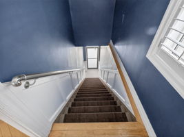 84 Reynolds St 2, Oakville ON