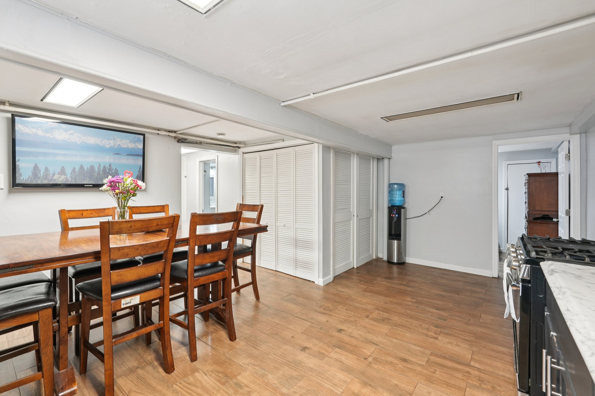 Richmond St-S0203-014.jpg