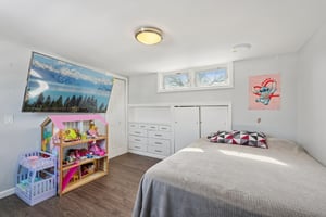 Richmond St-S0203-035.jpg