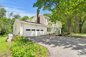 84 Stinson Rd, Goffstown, NH 03045, USA Photo 6