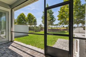 Screened-in Porch