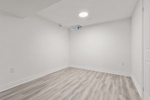  Photo 39