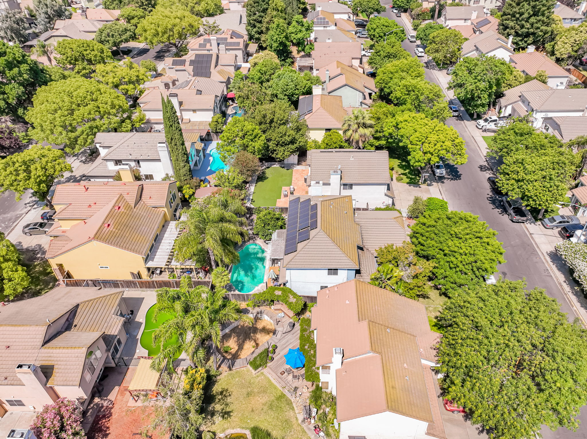 014_AERIAL_840 Menay Dr