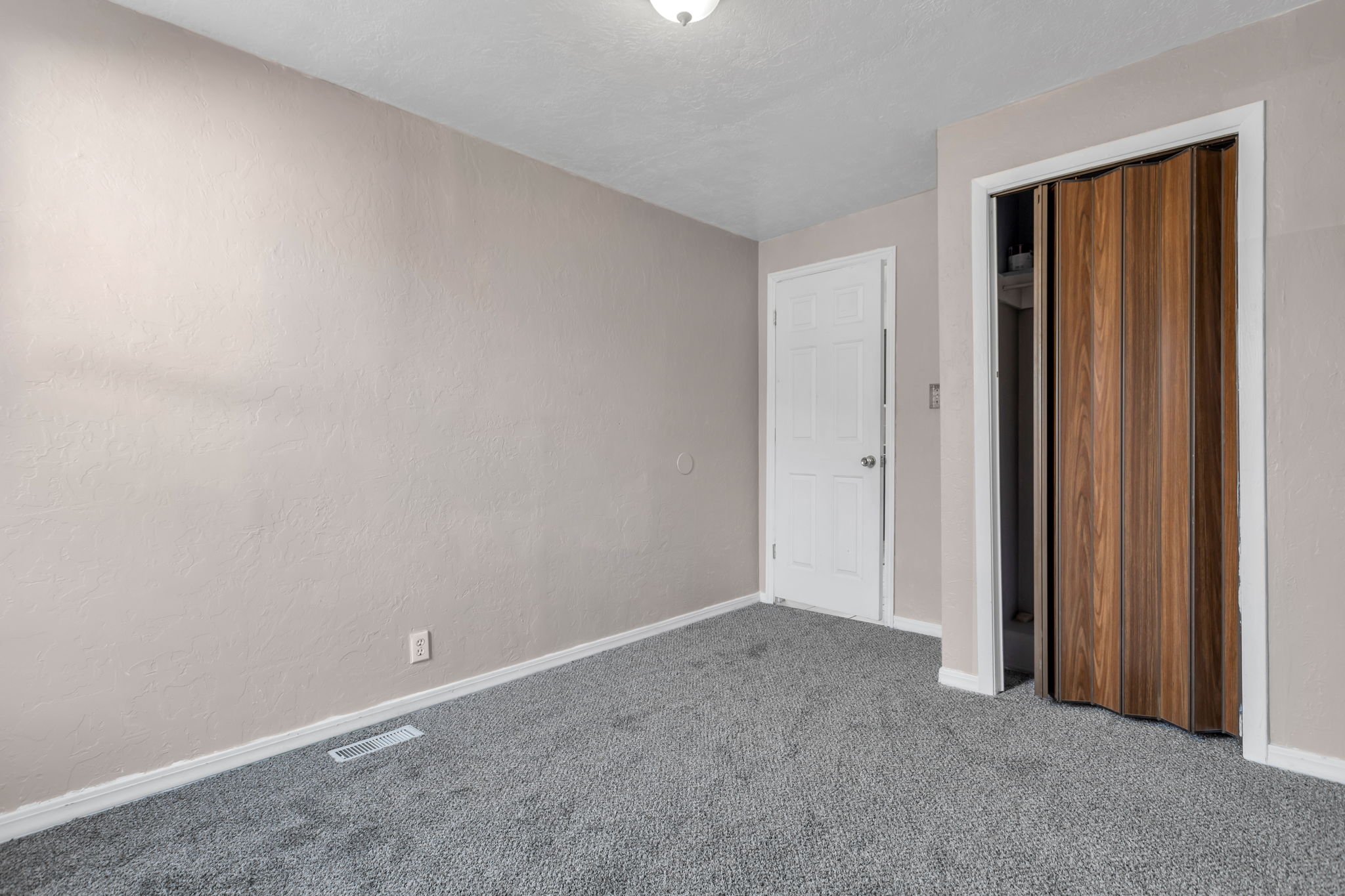 840 W 700 S, Salt Lake City, UT 84104, USA Photo 13