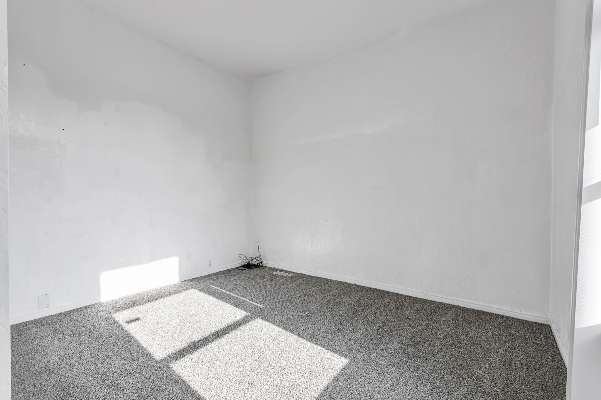 840 W 700 S, Salt Lake City, UT 84104, USA Photo 8