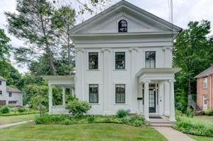  Photo 0