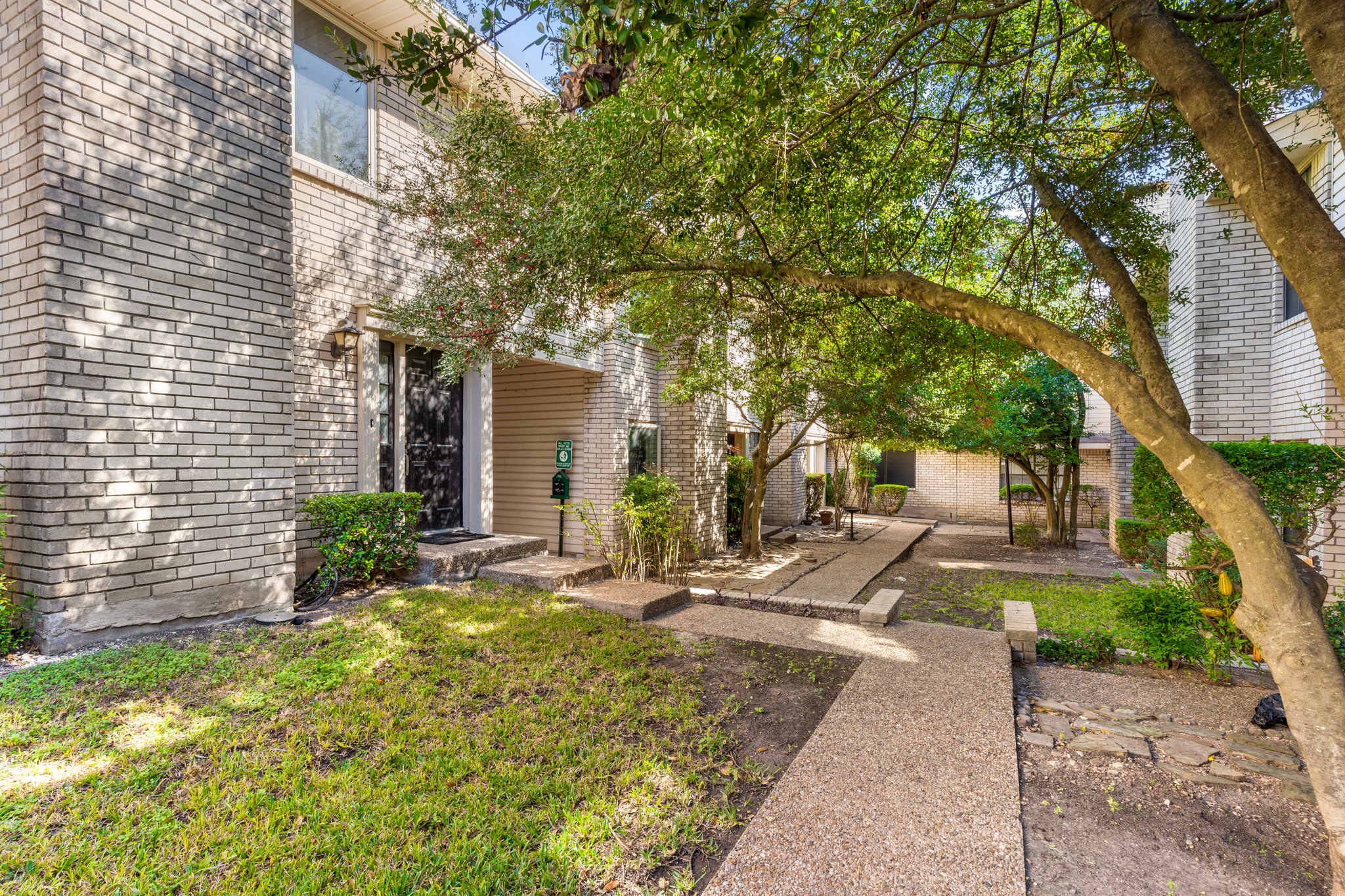 8400 Jamestown Dr, Austin, TX 78758, USA Photo 35