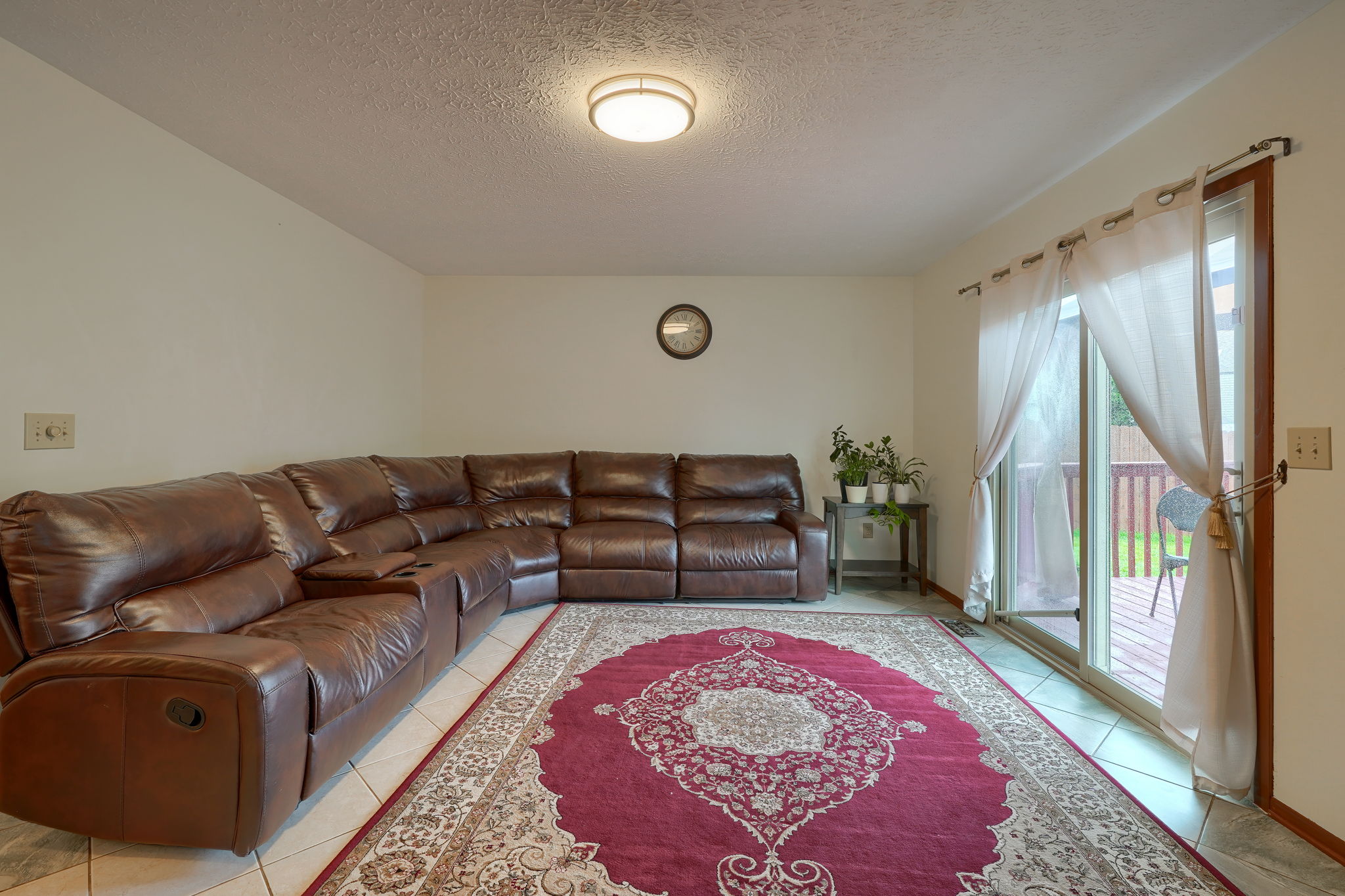 8401 Priestley Dr (5)