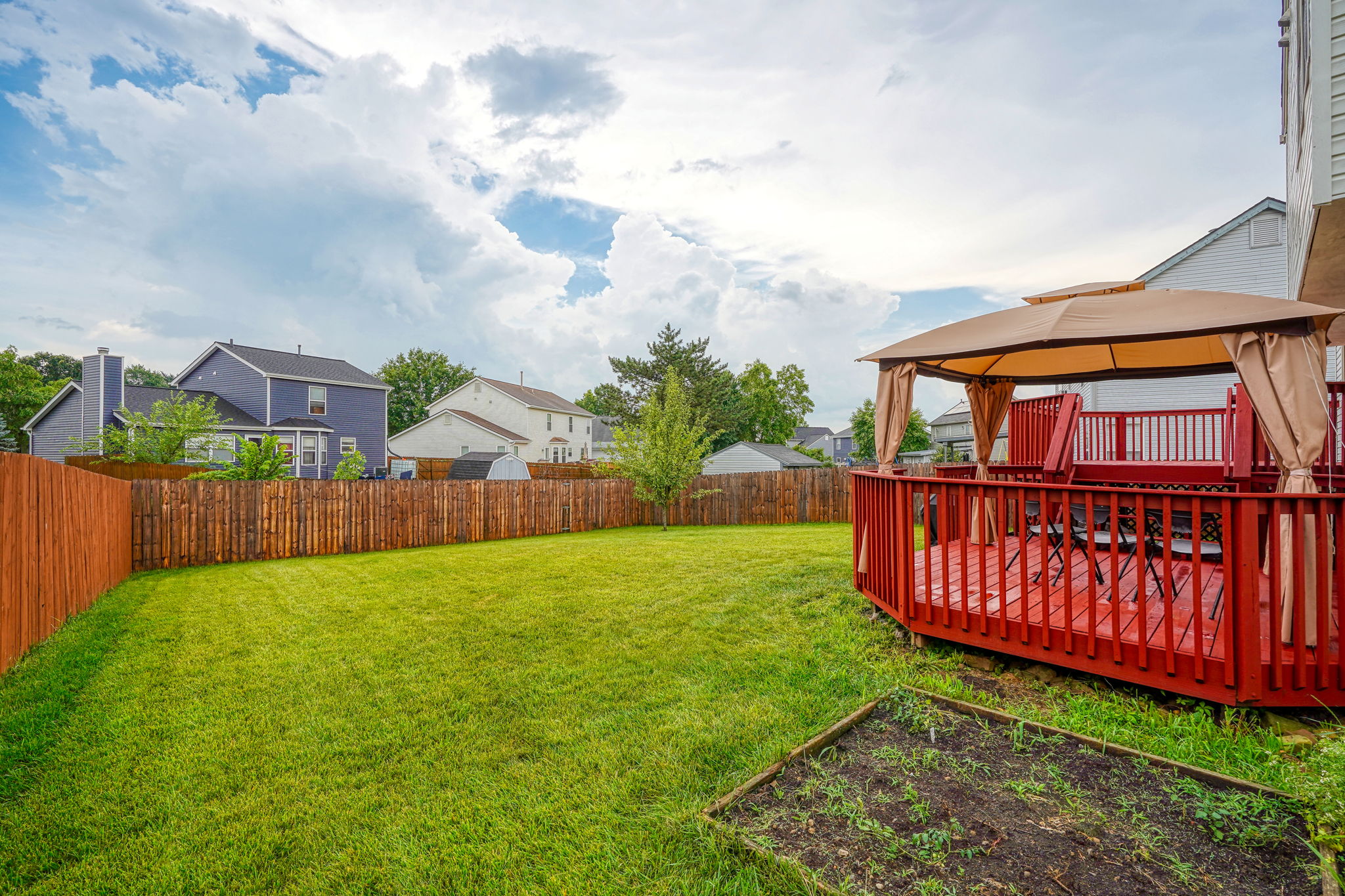 8401 Priestley Dr (40)