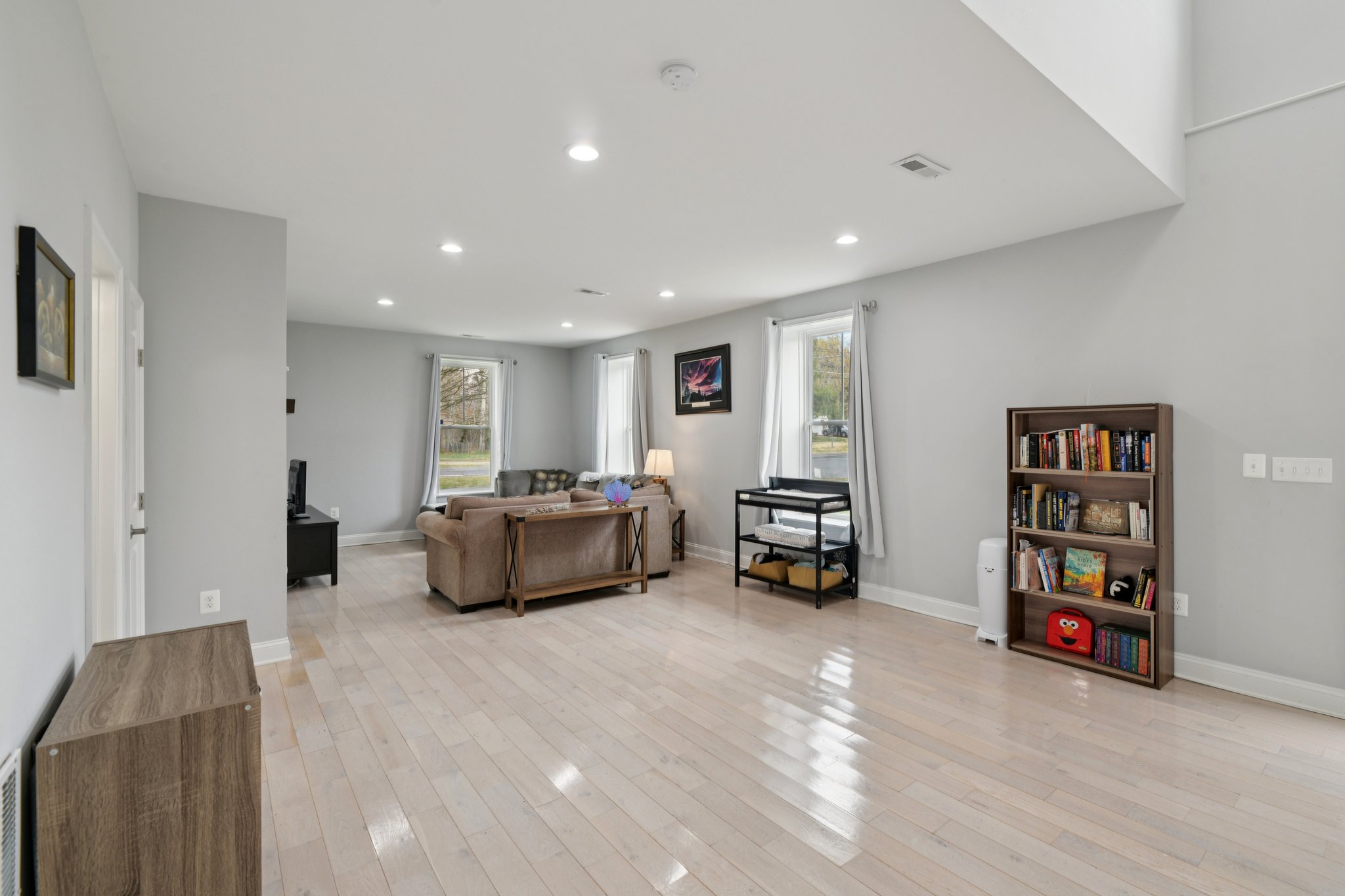 Rockwell Dr-S3103-008.jpg