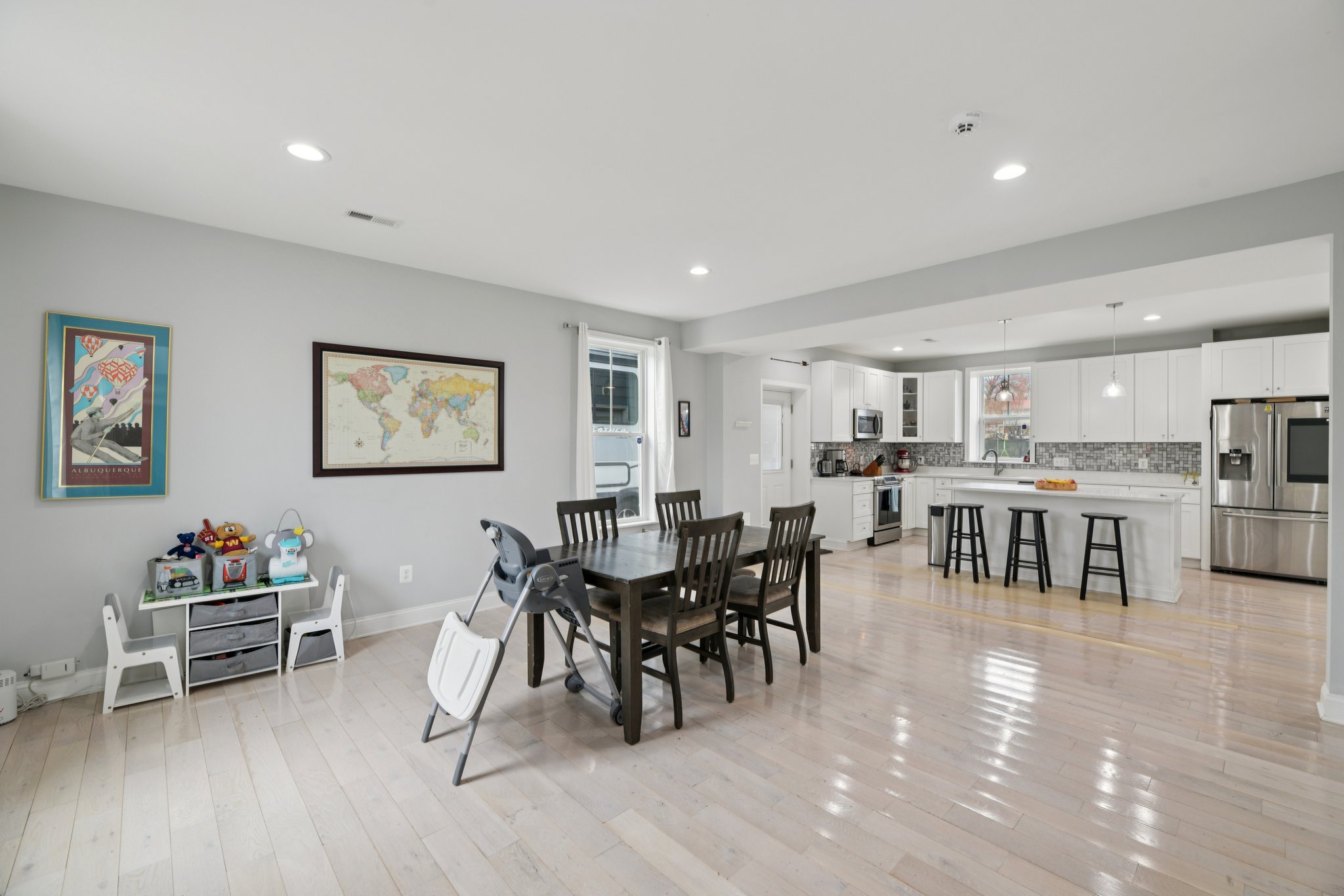 Rockwell Dr-S3103-015.jpg