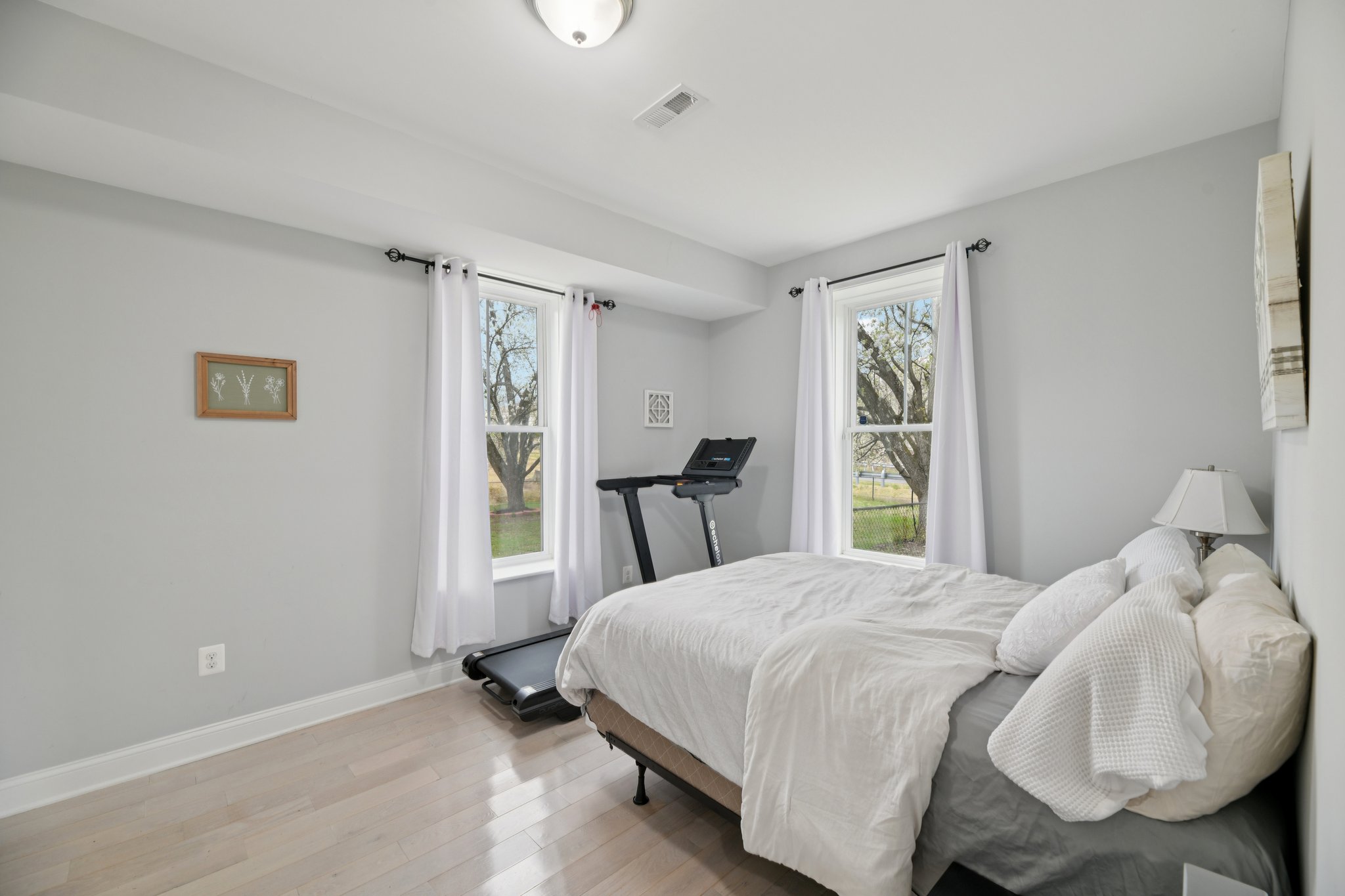 Rockwell Dr-S3103-038.jpg