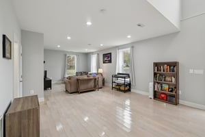 Rockwell Dr-S3103-008.jpg