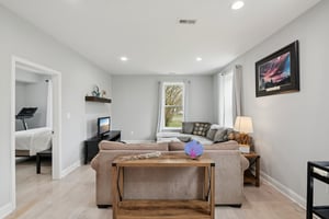 Rockwell Dr-S3103-009.jpg