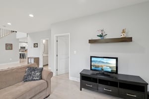 Rockwell Dr-S3103-012.jpg