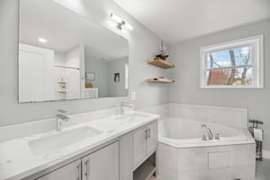 Rockwell Dr-S3103-046.jpg