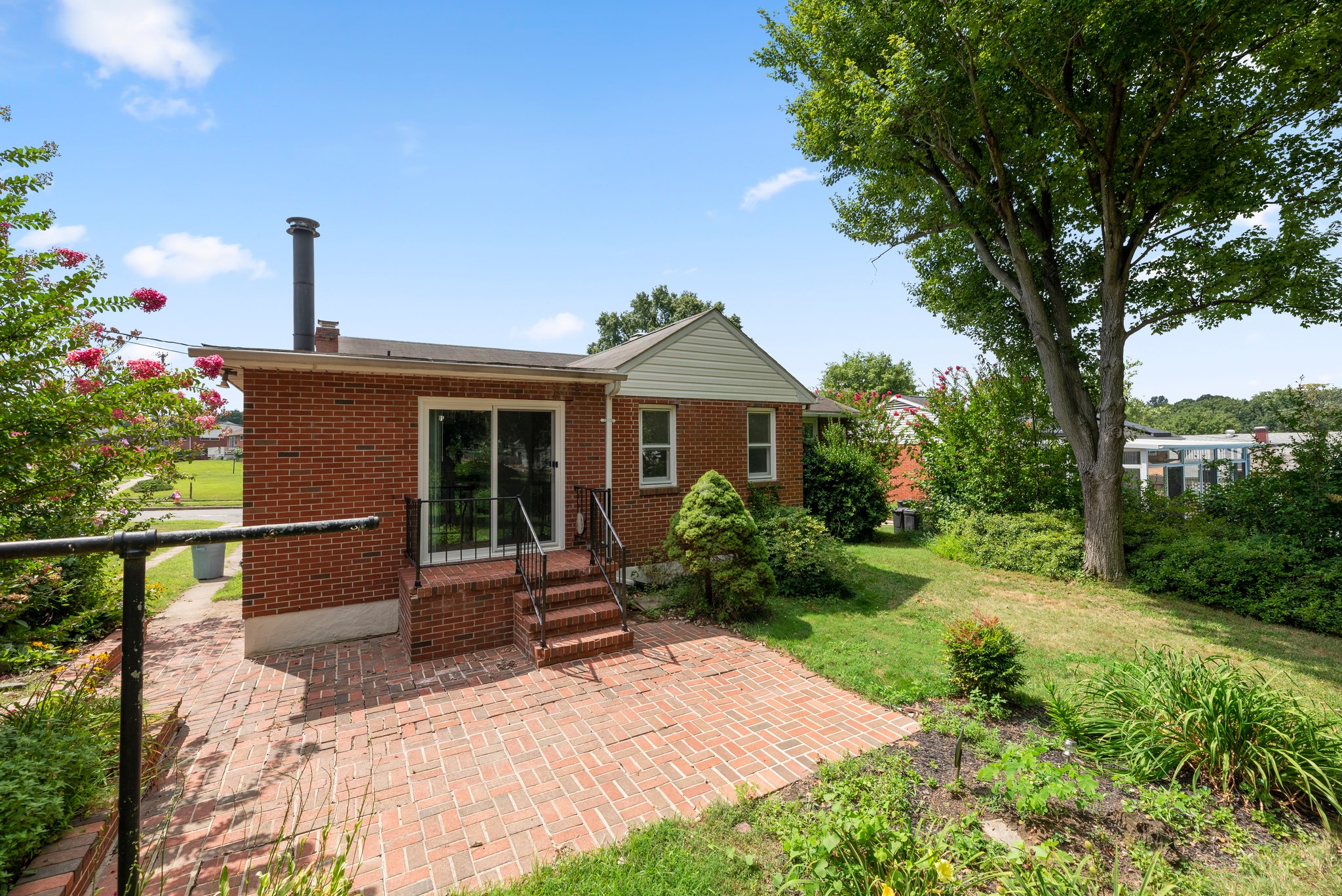 40. Back of house.JPG