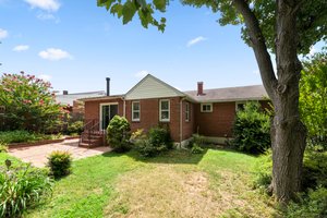 41. Back of house.JPG