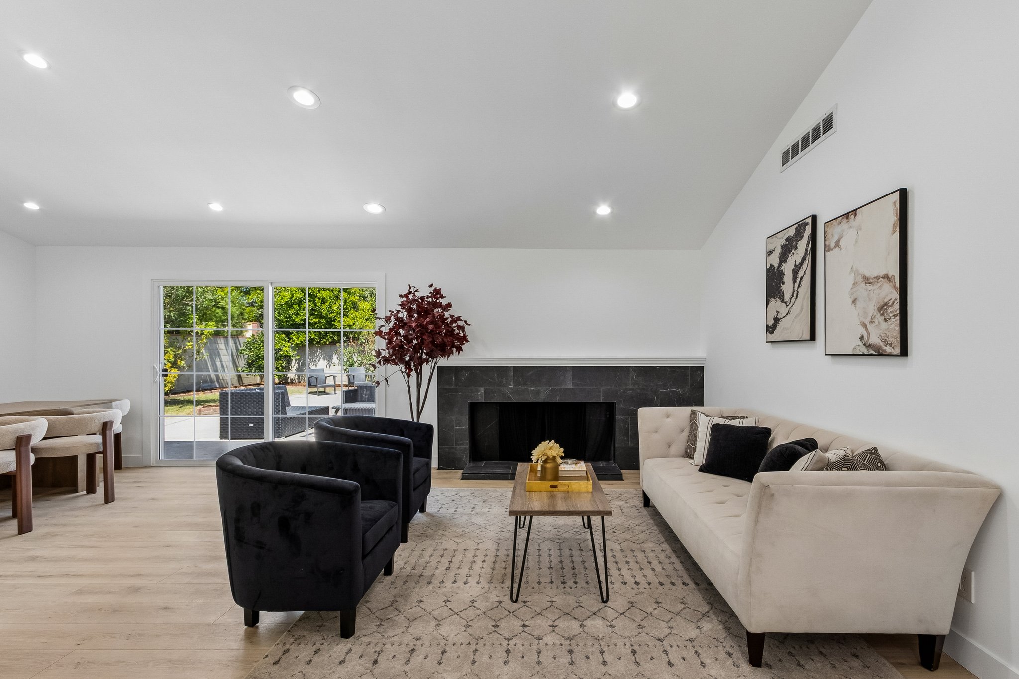 Cozycroft Ave-S2706-005.jpg