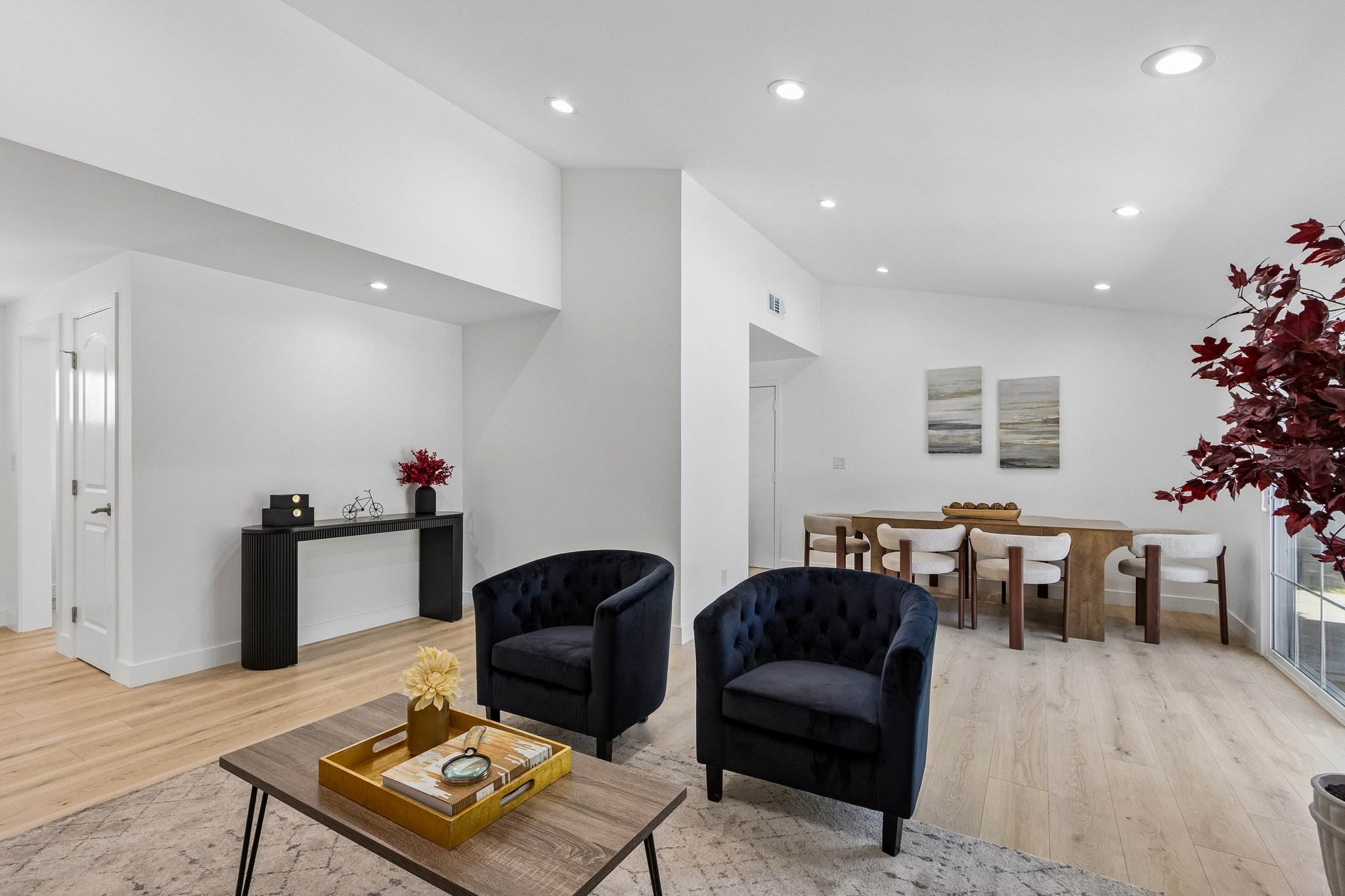 Cozycroft Ave-S2706-009.jpg