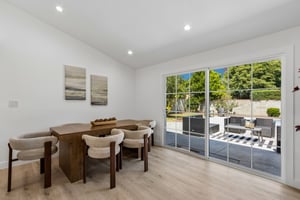 Cozycroft Ave-S2706-011.jpg