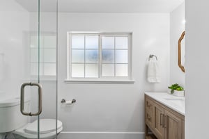 Cozycroft Ave-S2706-023.jpg