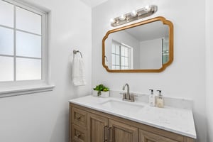 Cozycroft Ave-S2706-024.jpg