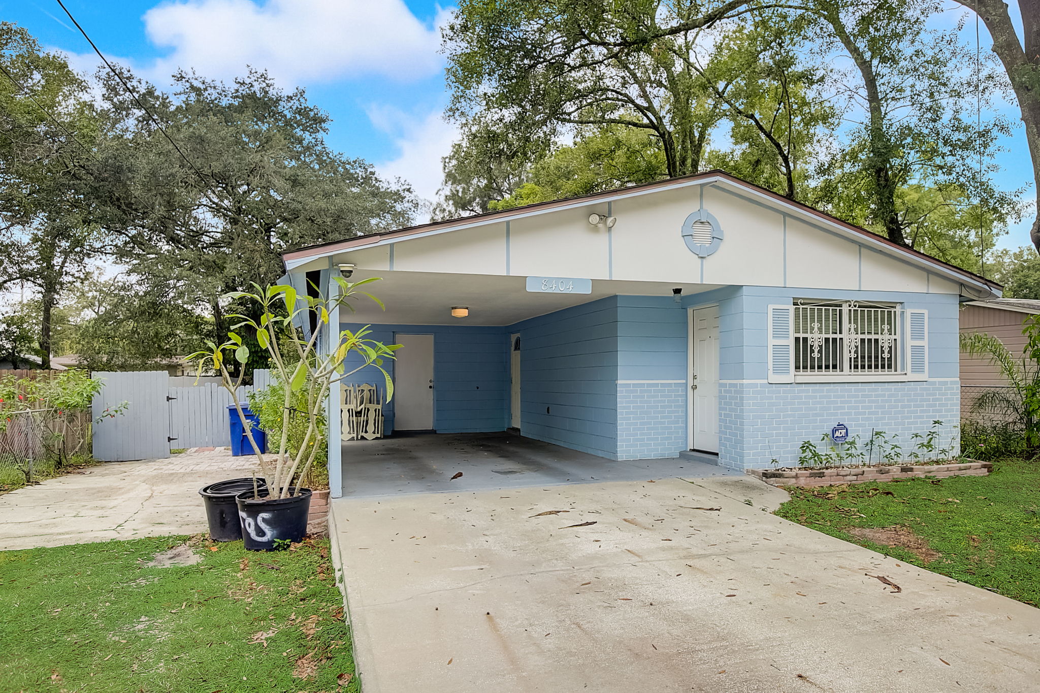 Packwood Ave-003