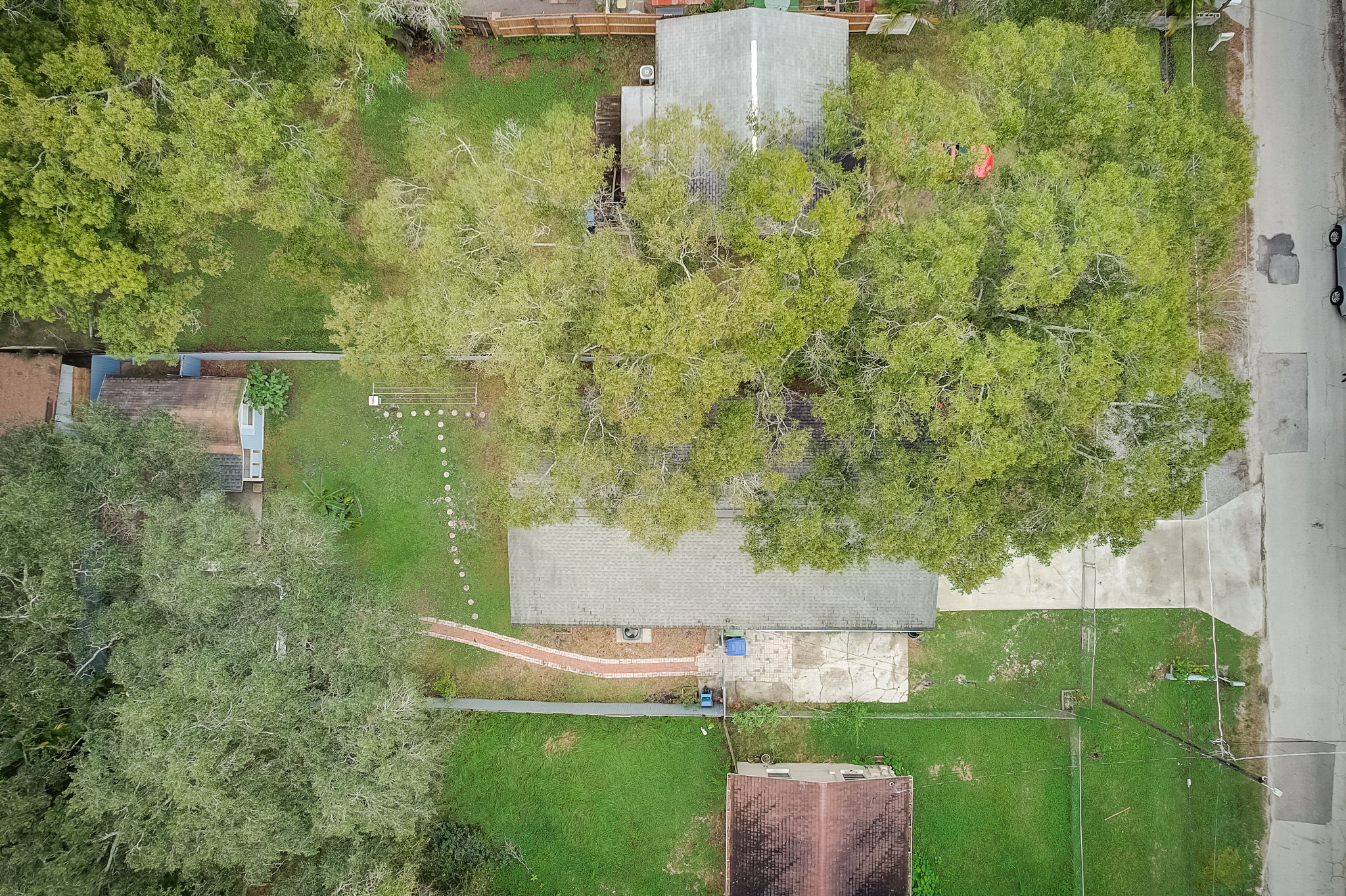 Packwood Ave-041