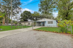 Packwood Ave-001