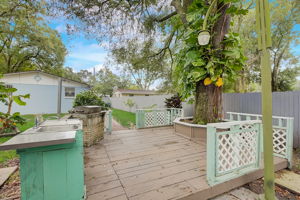 Packwood Ave-037