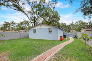 Packwood Ave-032