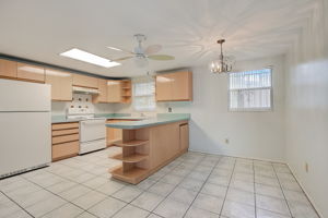 Packwood Ave-013