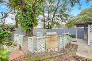 Packwood Ave-034