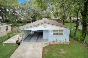Packwood Ave-039