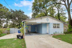 Packwood Ave-004