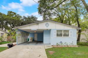 Packwood Ave-005