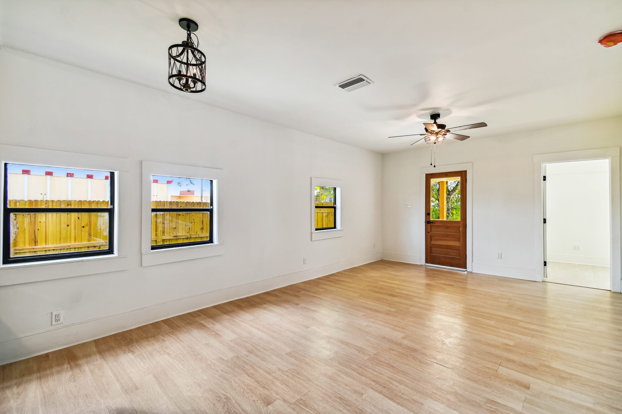 38-8405 N Arden Ave Tampa, FL