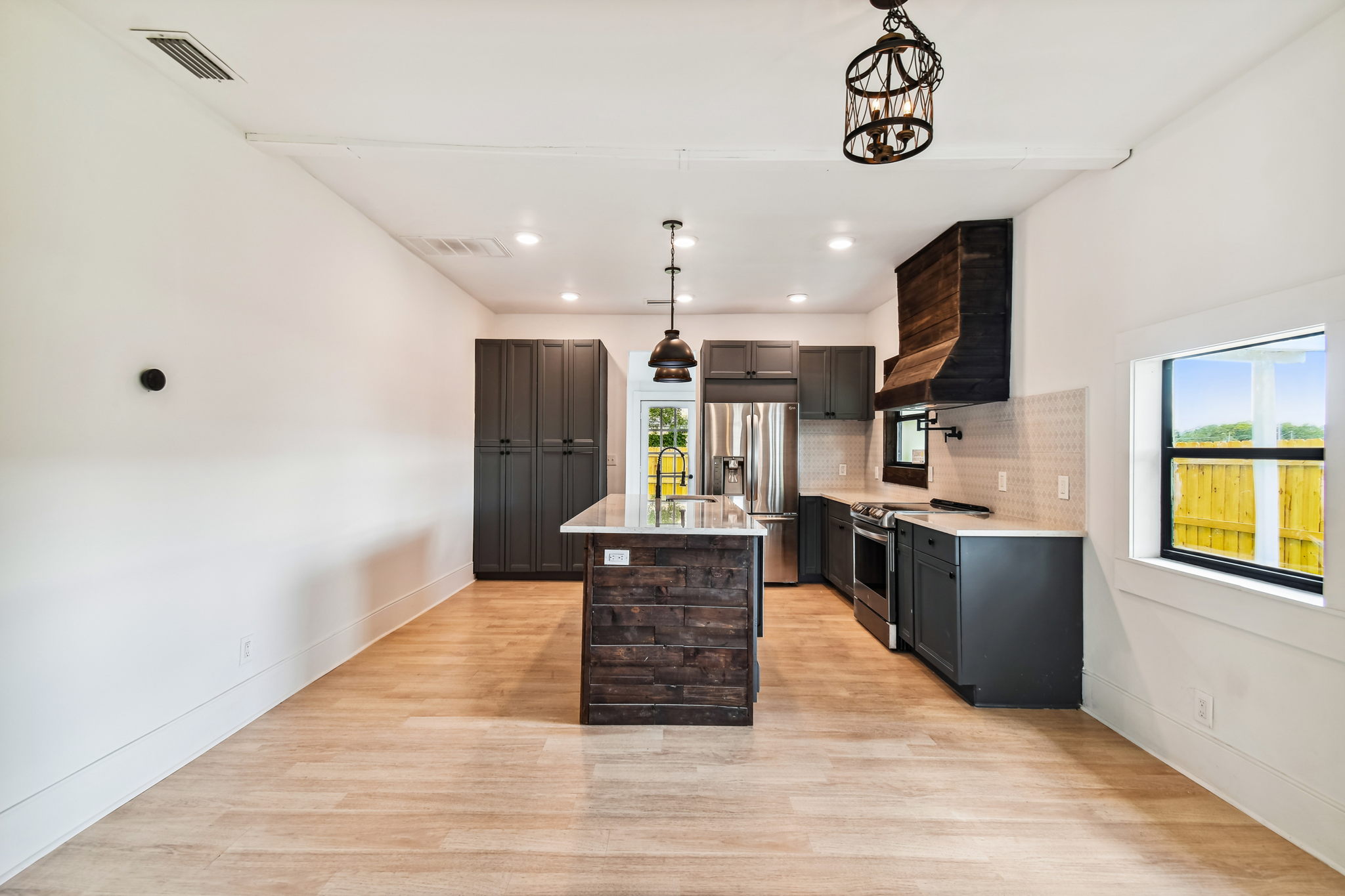 40-8405 N Arden Ave Tampa, FL