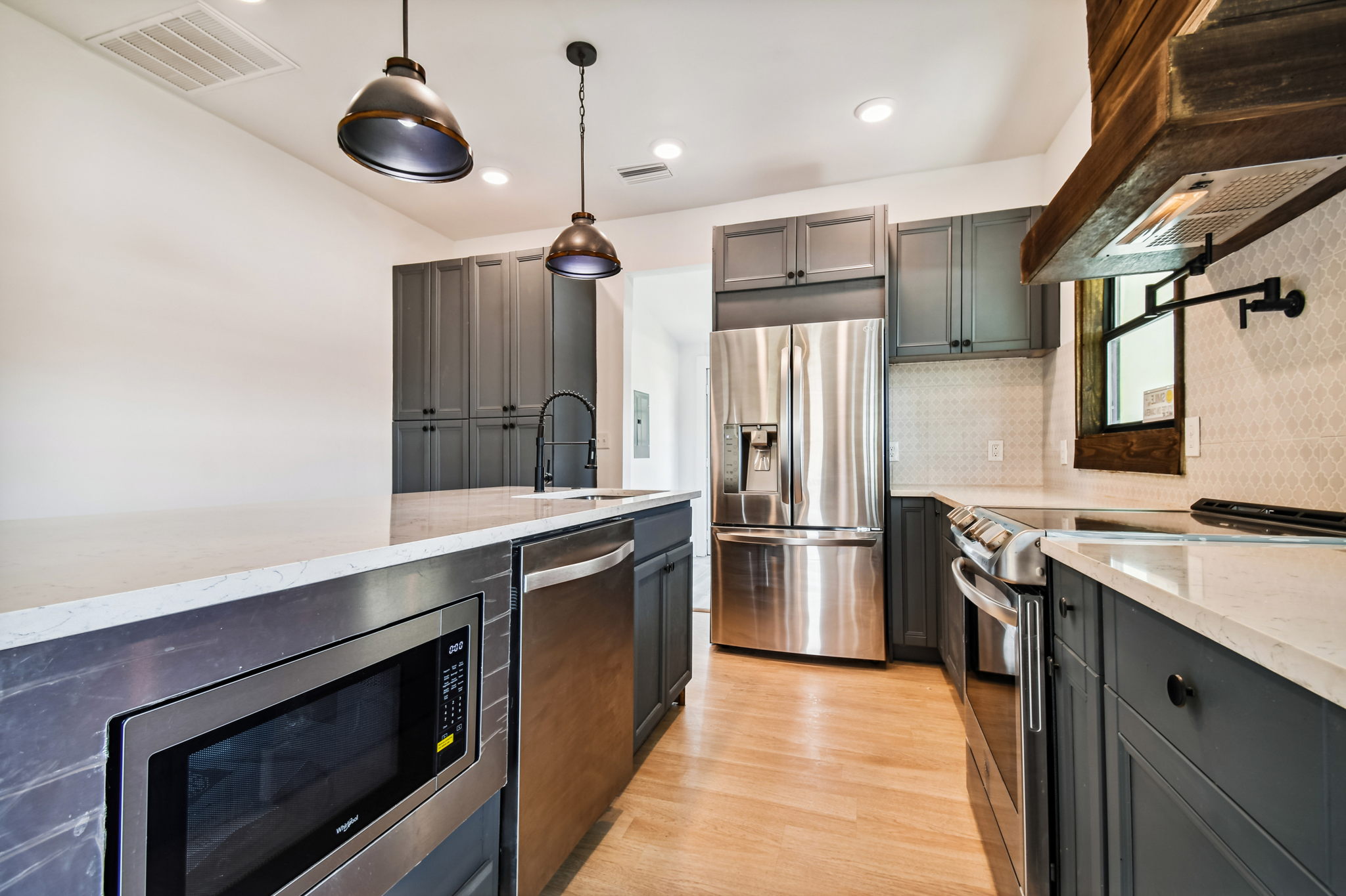 36-8405 N Arden Ave Tampa, FL