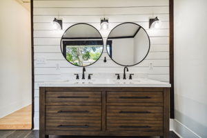 18-8405 N Arden Ave Tampa, FL