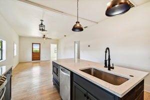 37-8405 N Arden Ave Tampa, FL