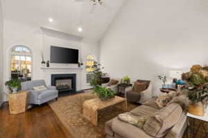 8405 Quail Creek Dr-8