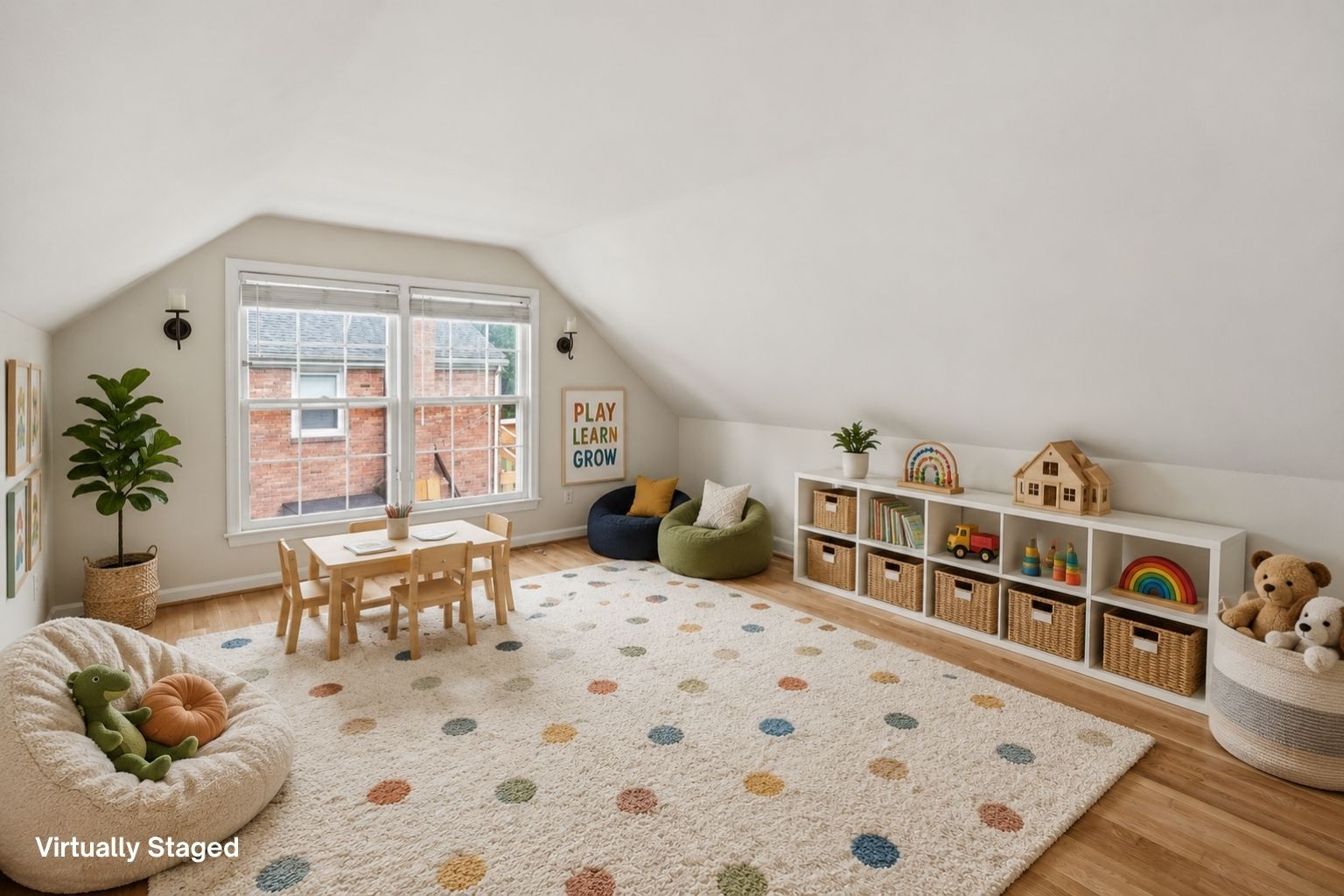 Bedroom 4/Playroom