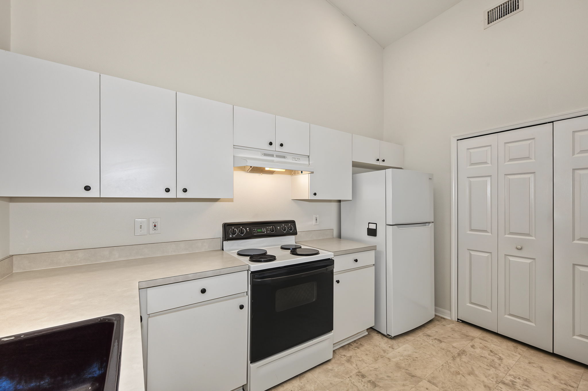 Kitchen 5