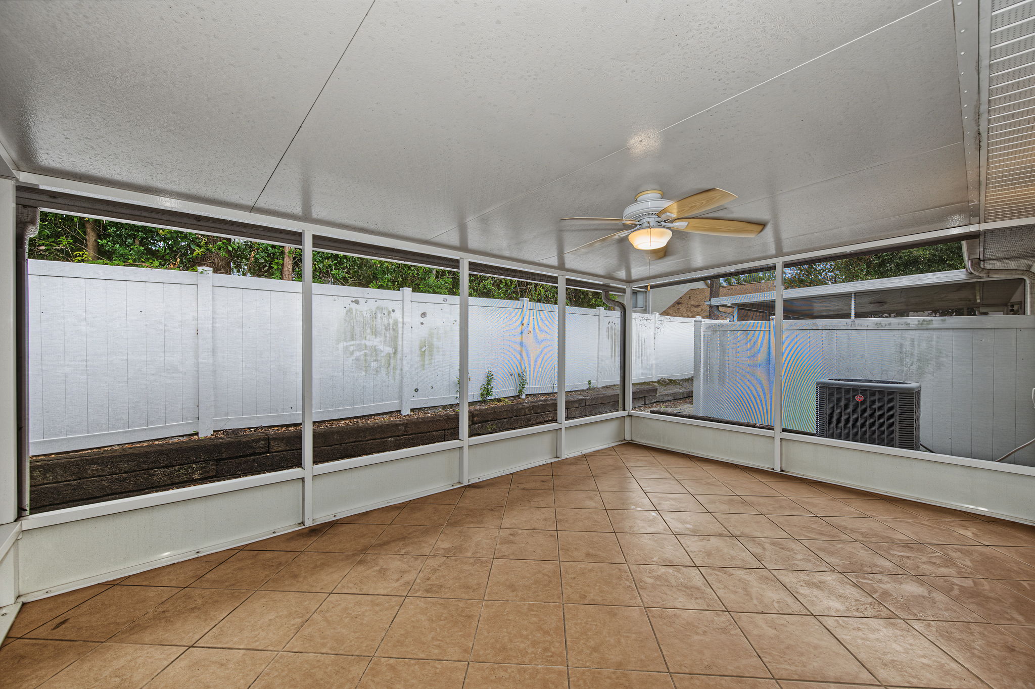 Lanai 1b
