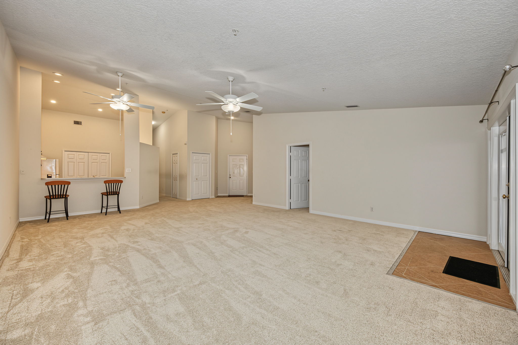 Living Room 4