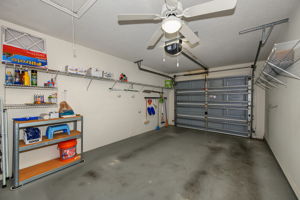 Garage 2