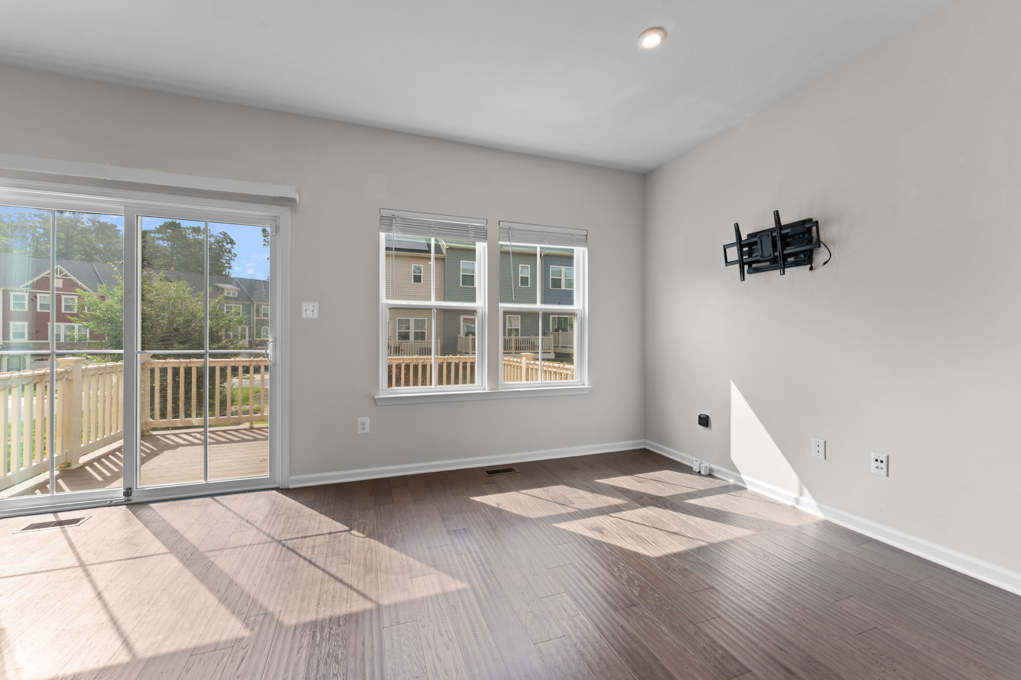 Main Level Open Floorplan