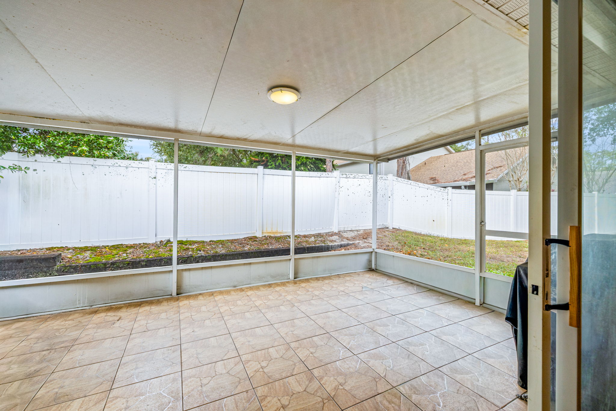 20 - 8408 Terrace Meadows Ct, Temple Terrace, FL 33637